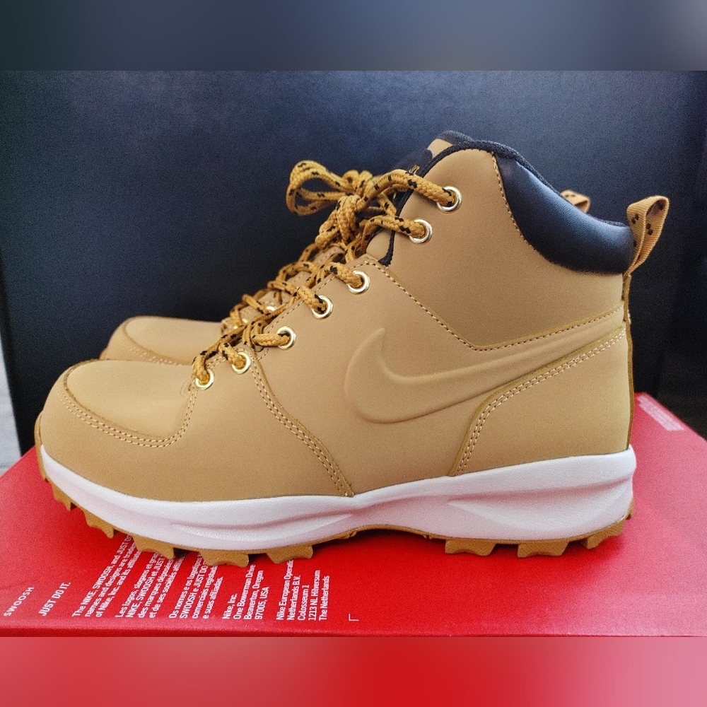 Nike Manoa Leather Boots Water Resistant Wheat Tan 454350-700 Men's